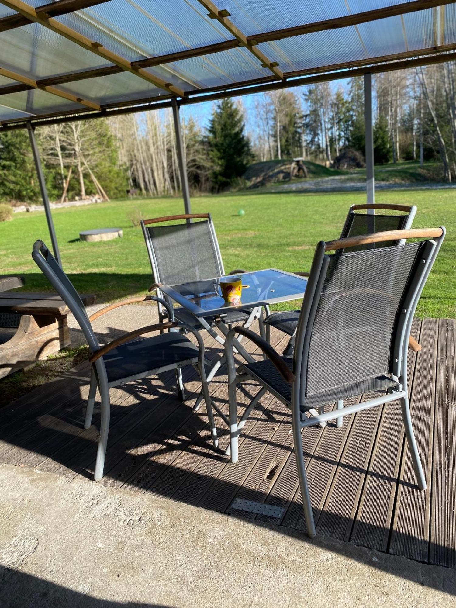 Appartement Kooli Talu Puhkemaja à Valingu Extérieur photo